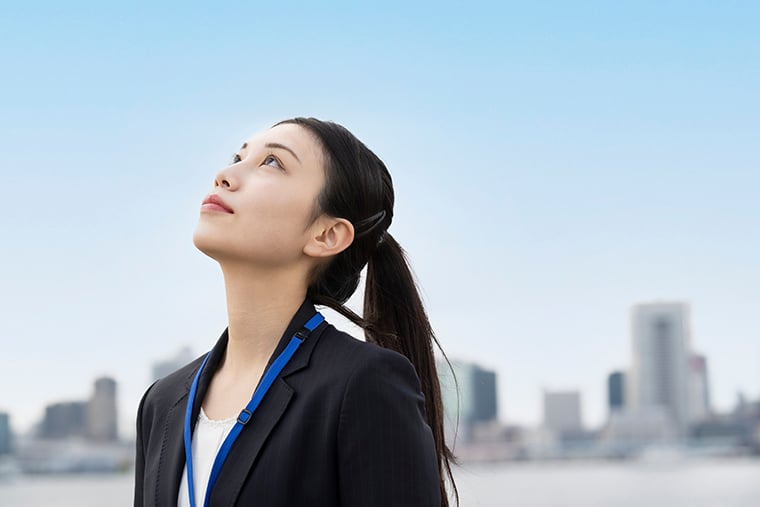 採用ブランディングの株式会社ジャリアの採用女性のイメージ