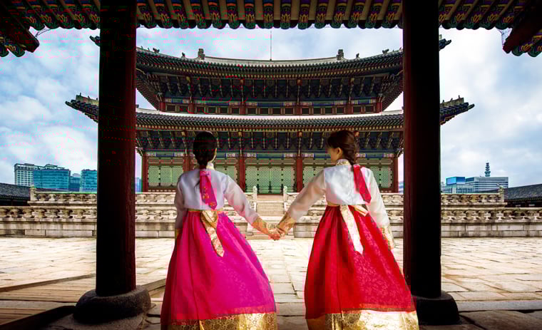 韓国マーケティングの株式会社ジャリアの韓国民族衣装イメージ