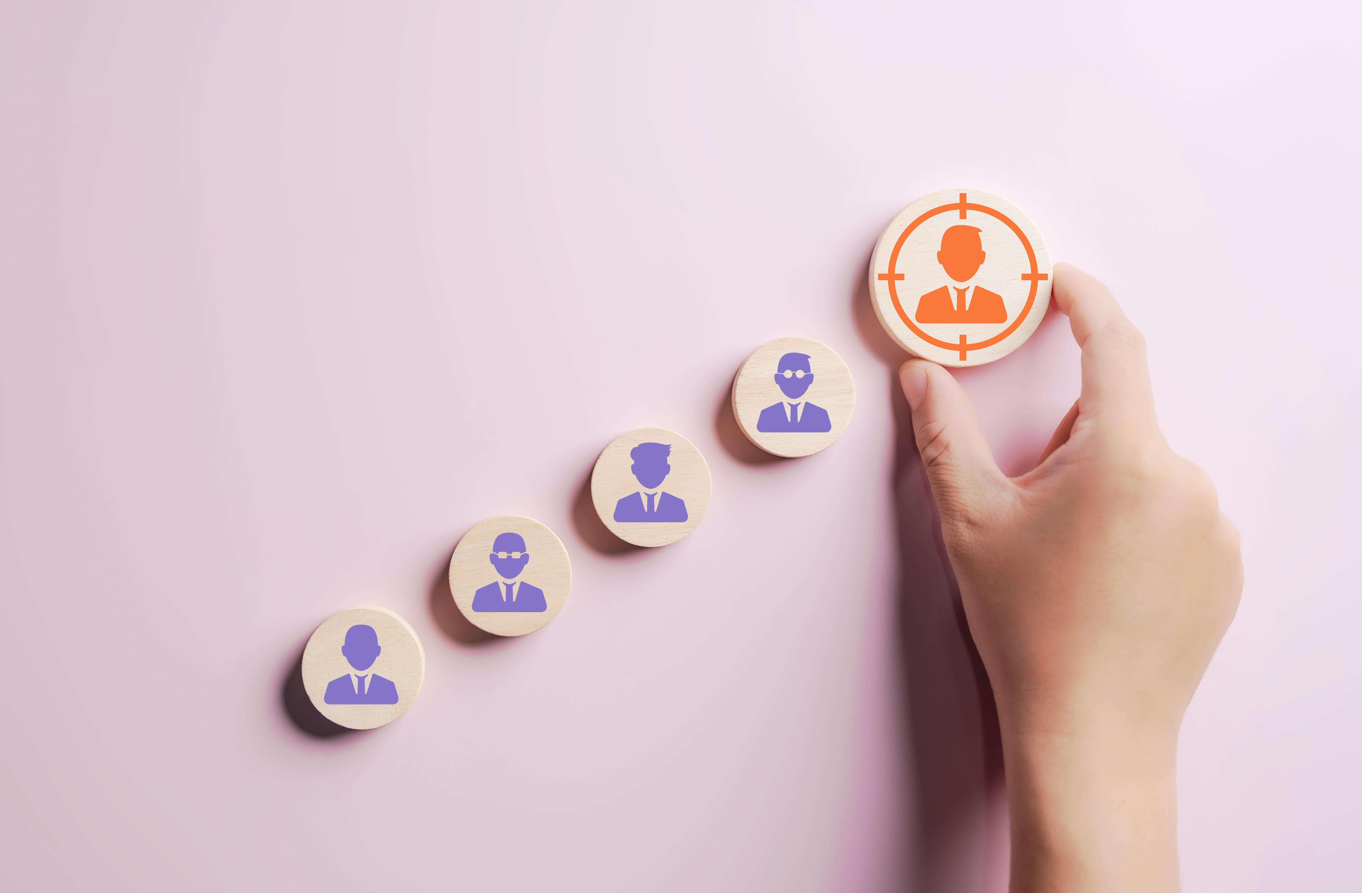 福岡の広告代理店ジャリアの企業キャラクターブランディングガイドイメージ3